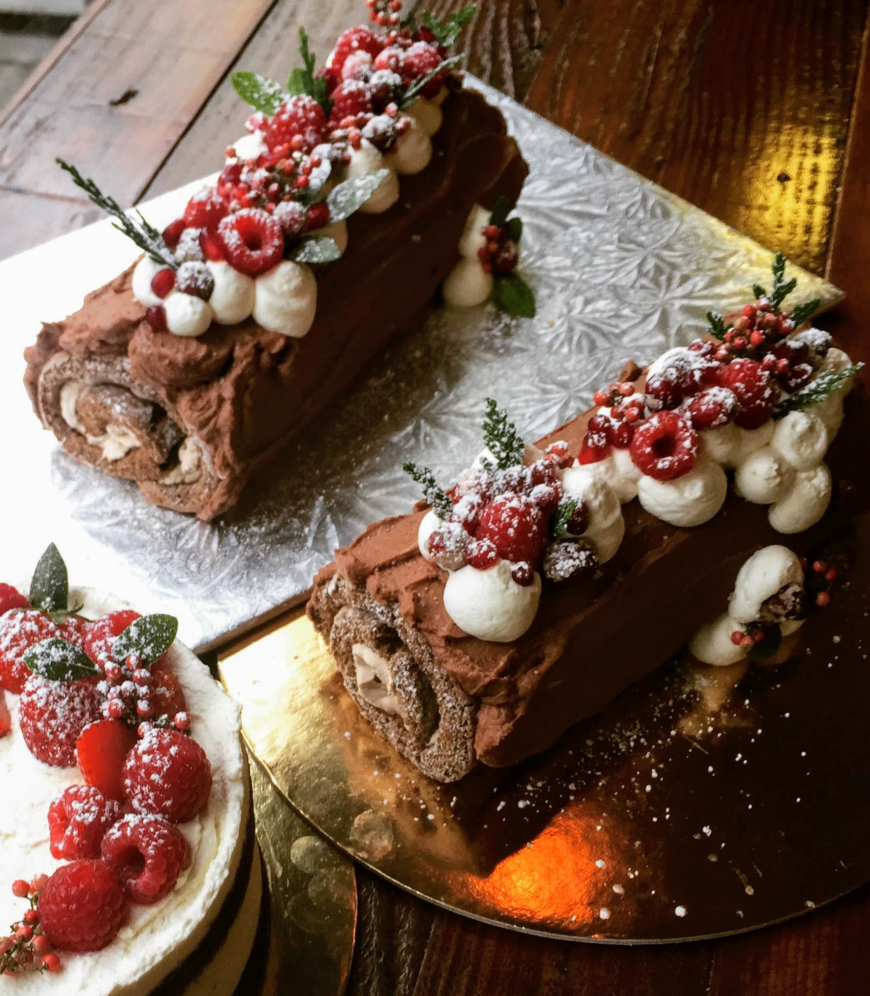 Buche de Noel (Yule Log) | Whole Cakes